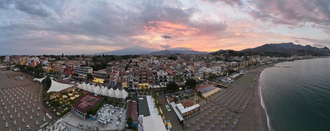 Kalaskiso' Giardini-Naxos Buitenkant foto